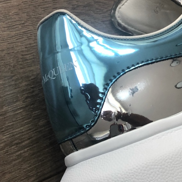 Alexander McQueen Men's Sneakers Metallic/Blue - Picture 6 of 15